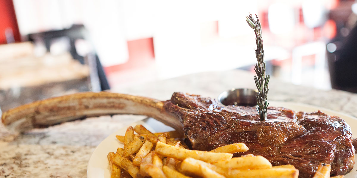 Tomahawk Steak