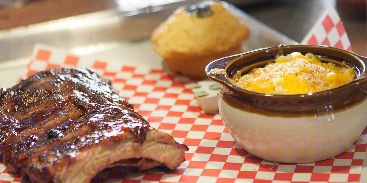 ribs, corn, muffin